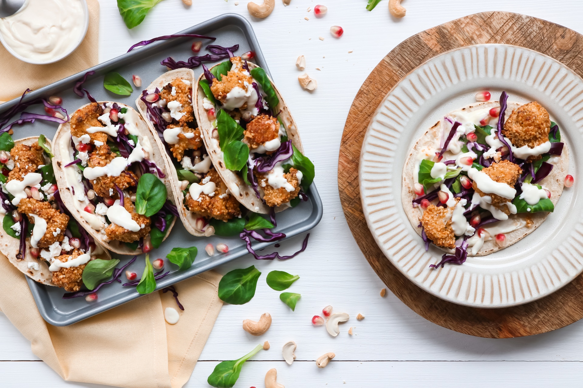 Wraps med cashewpanert blomkål og Mills MAJO