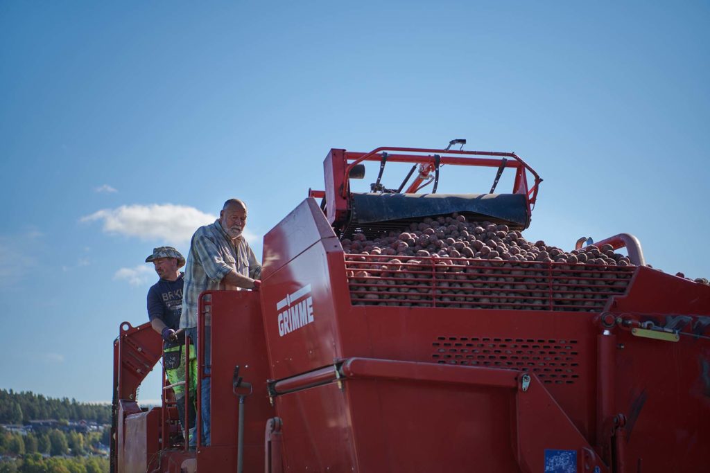 traktor fra potethøsting